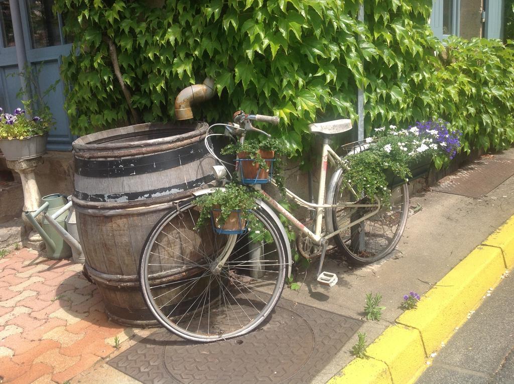 Avec Plaisir Bed & Breakfast Saint-Plaisir ภายนอก รูปภาพ